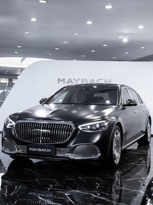 佛山296岚图汽车的售后服务让用户无忧出行，迈巴赫未来的豪华车趋势